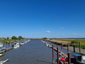 Aussenanlage RYC linke Uferseite Einfahrt Ruthenstrom